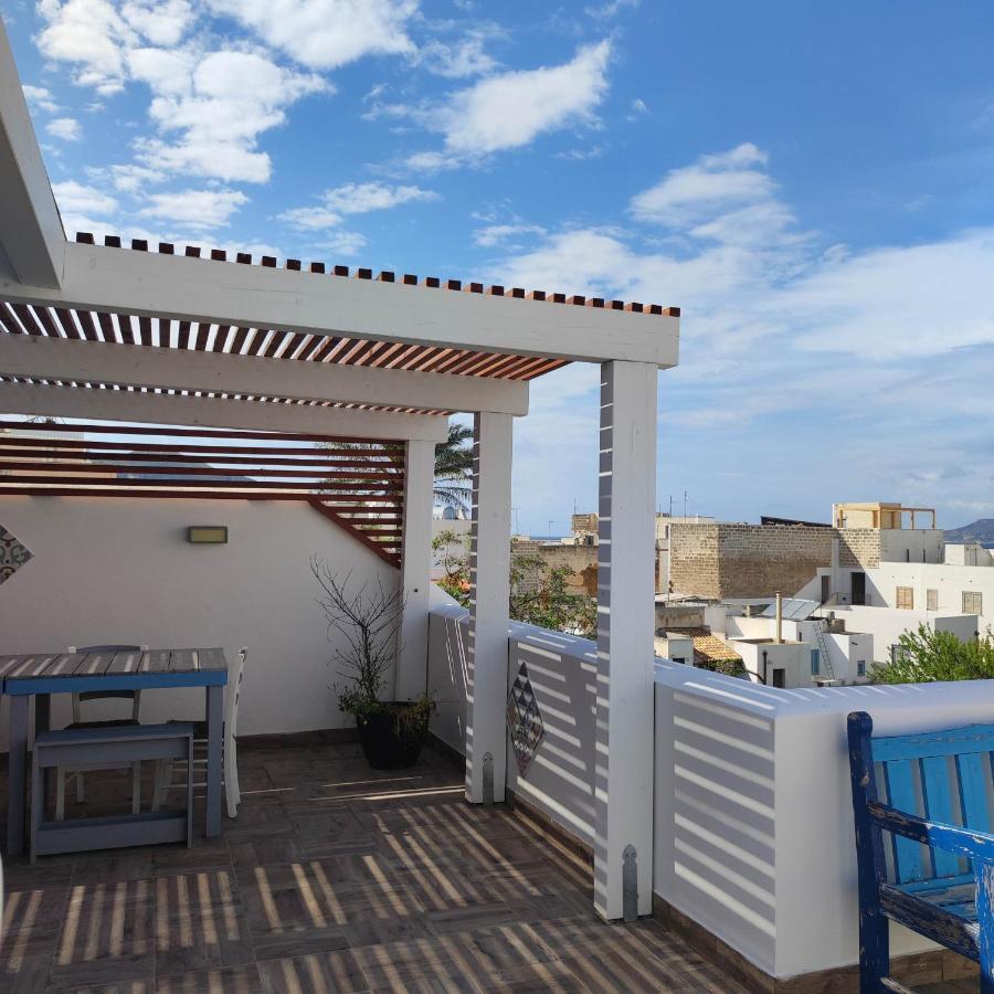 Favignana In Centro Apartment Bagian luar foto